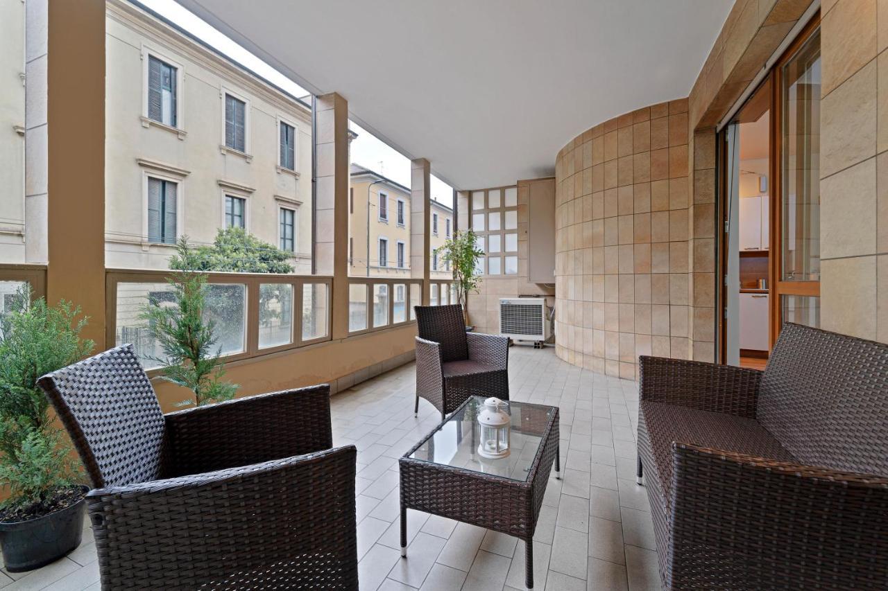 Way Rent - Con Terrazzo Zona Sempione Appartamento Milano